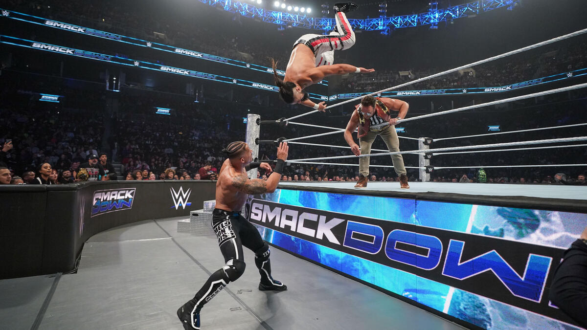 WWE SmackDown ratings up despite World Series competition