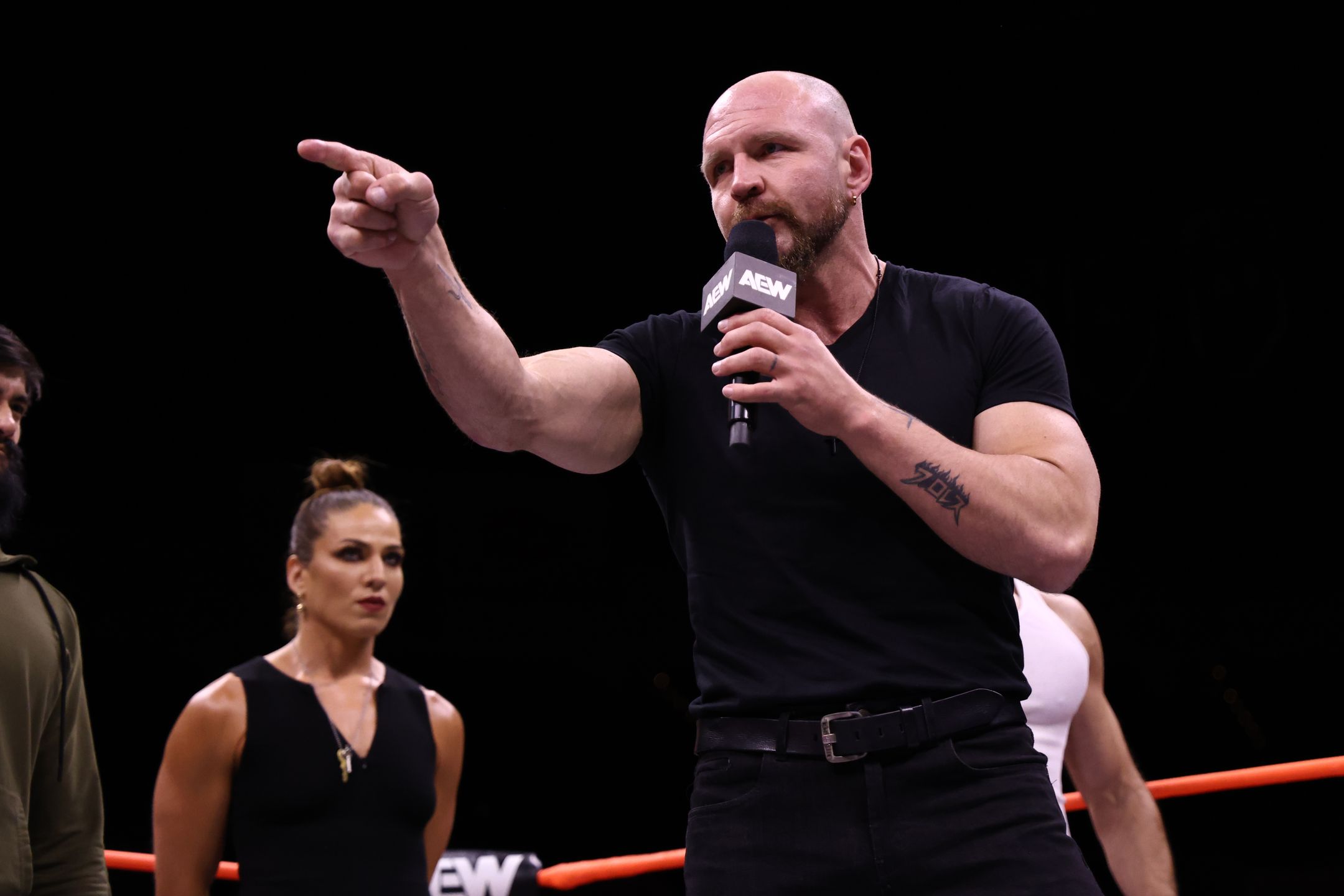 Jon Moxley challenges Samoa Joe, offers to put up AEW World title