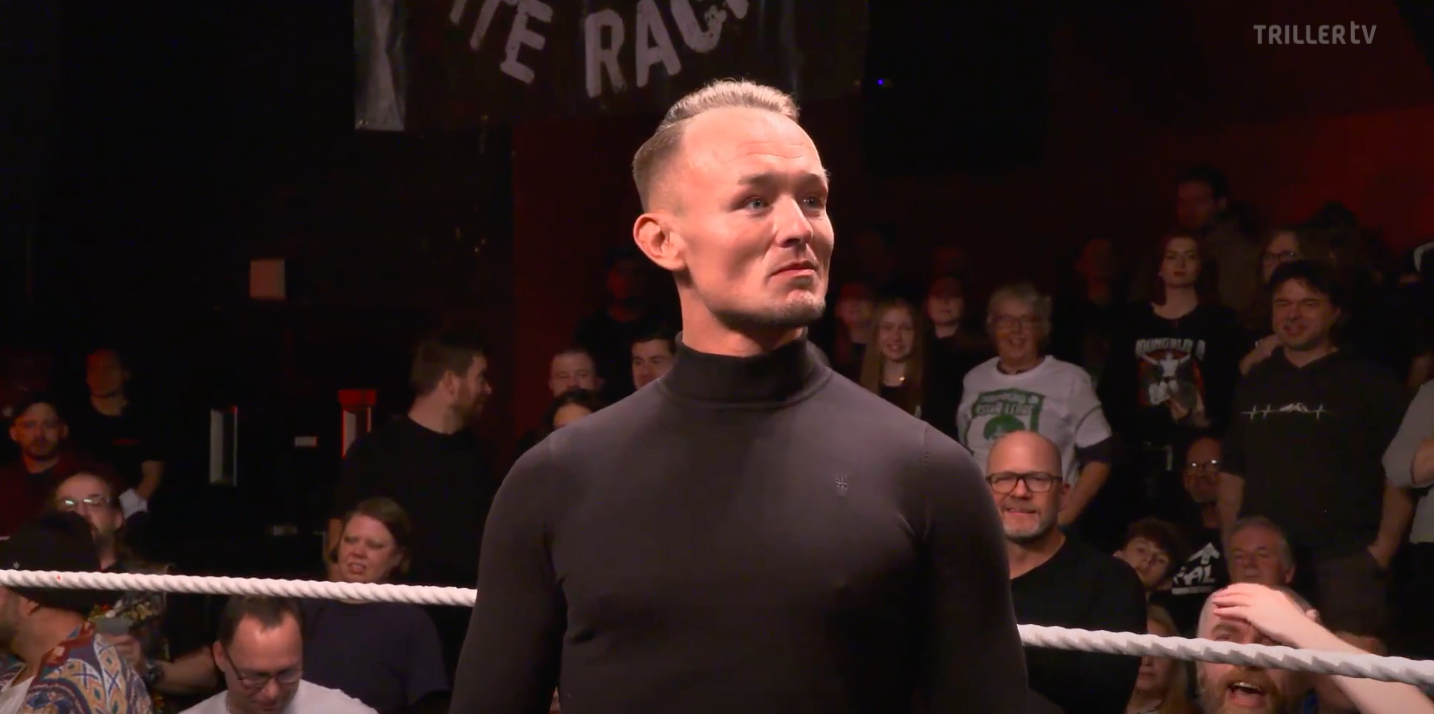 Ludwig Kaiser makes surprise appearance at wXw event