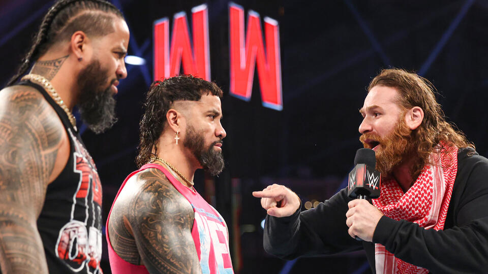 Sami Zayn invited to WWE SmackDown to hash things out with The Usos & Roman Reigns