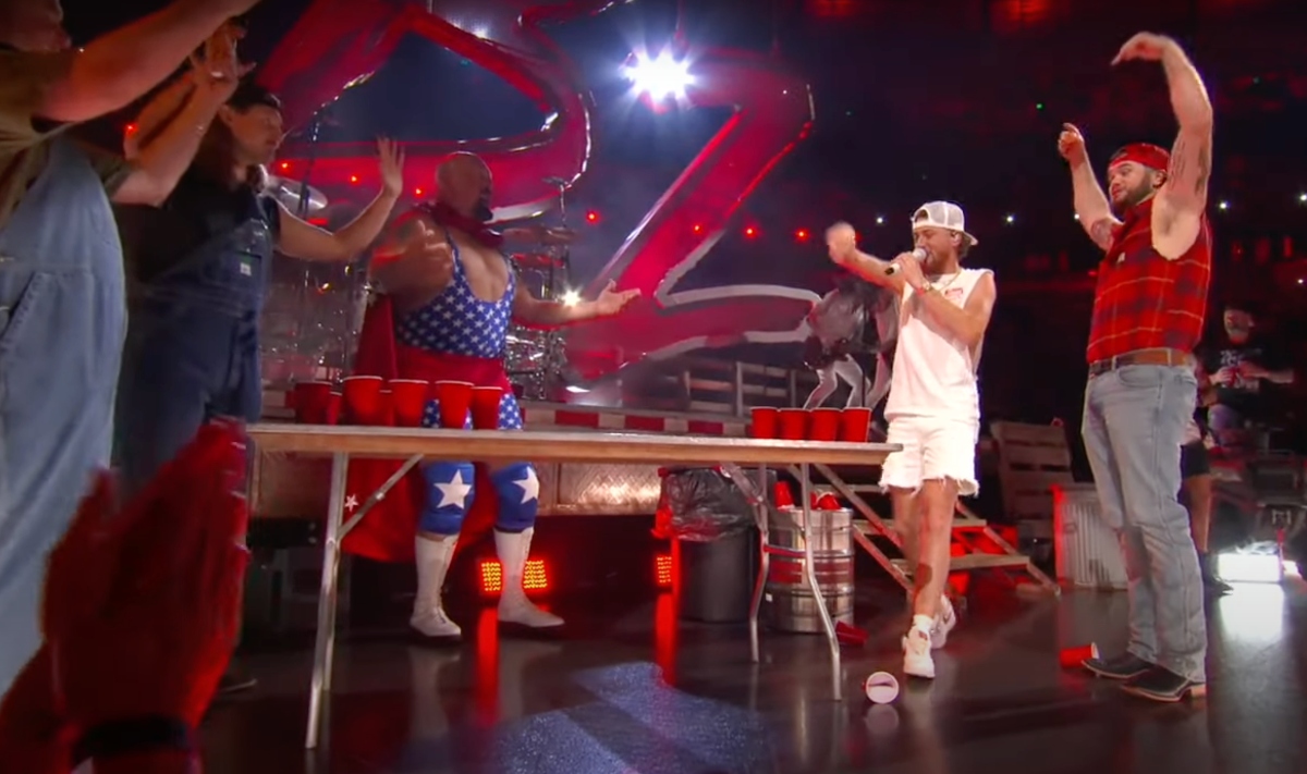 Paul Wight appears as Captain Insano at CMA Awards