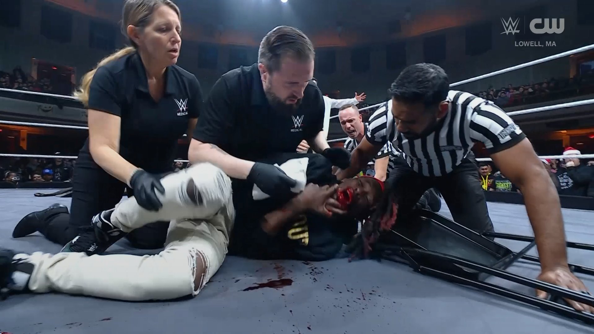 Ethan Page bloodies Je’Von Evans after ‘lost my smile’ speech on WWE NXT
