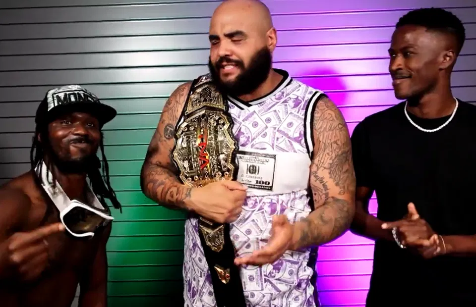 AJ Francis re-signs with TNA Wrestling