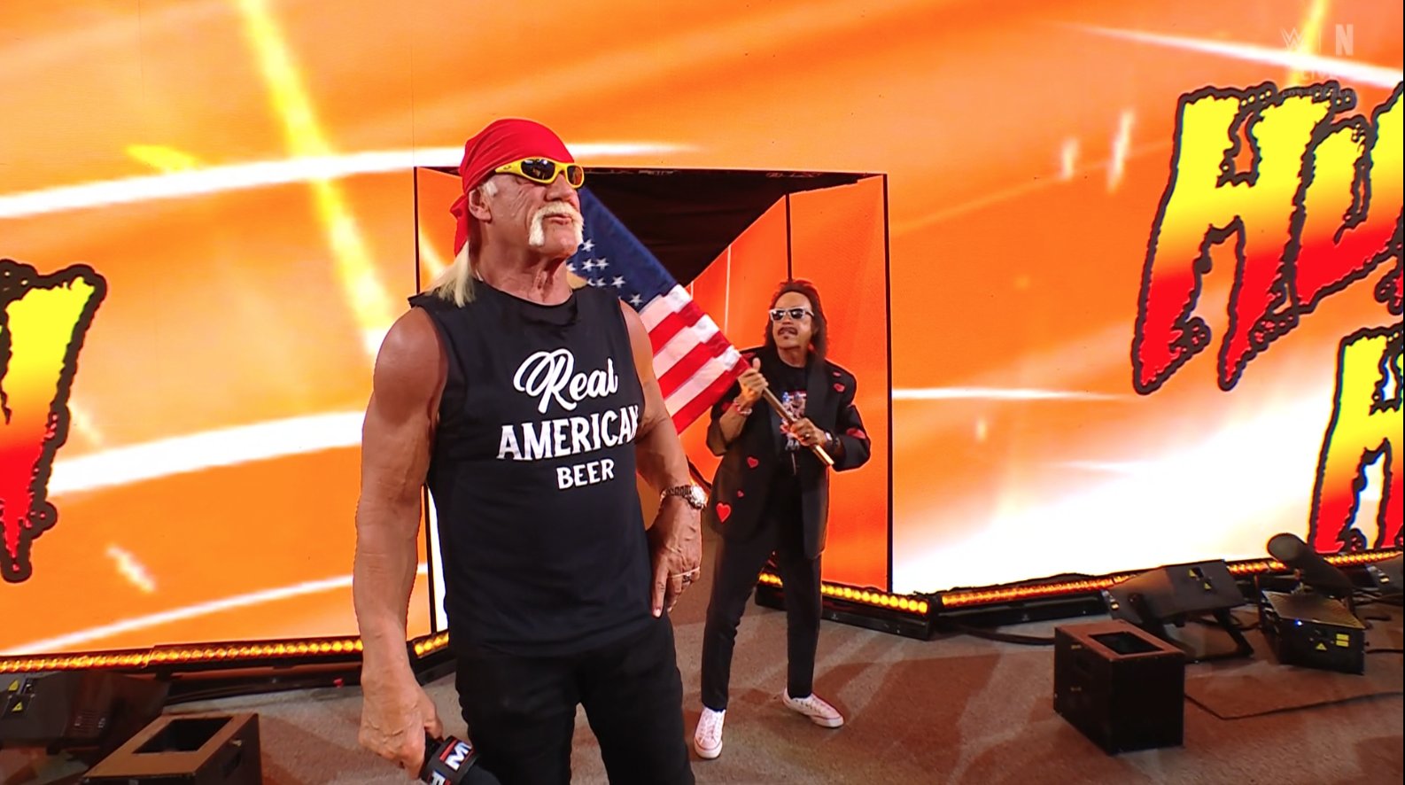 Hulk Hogan booed at WWE Raw Netflix premiere
