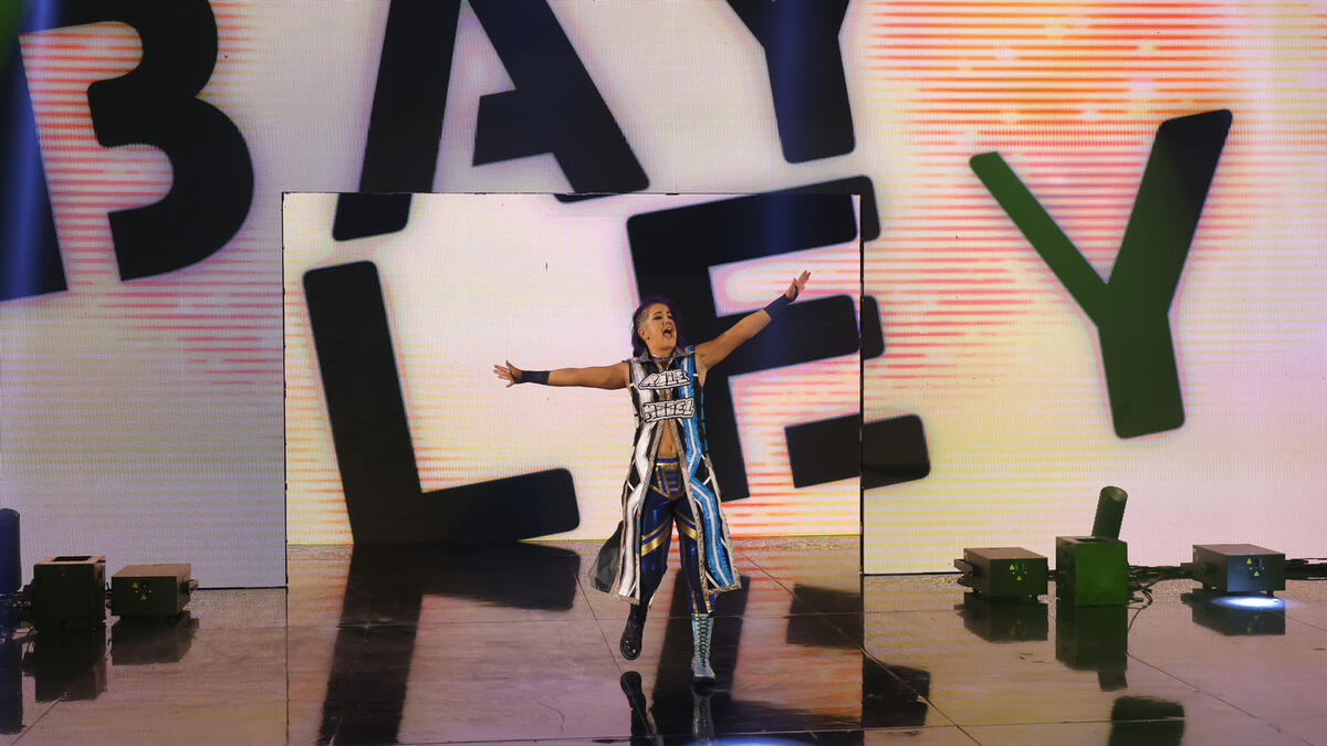 Bayley joins WWE Raw roster, Penta set for action