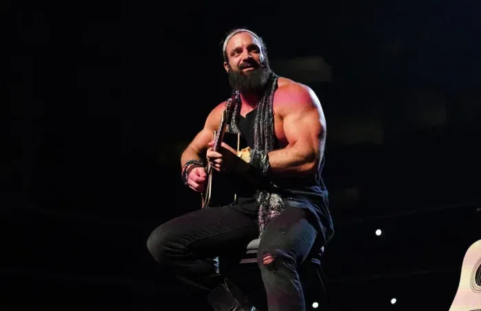 Elias appears alongside AEW/ROH tag team The Righteous in new video