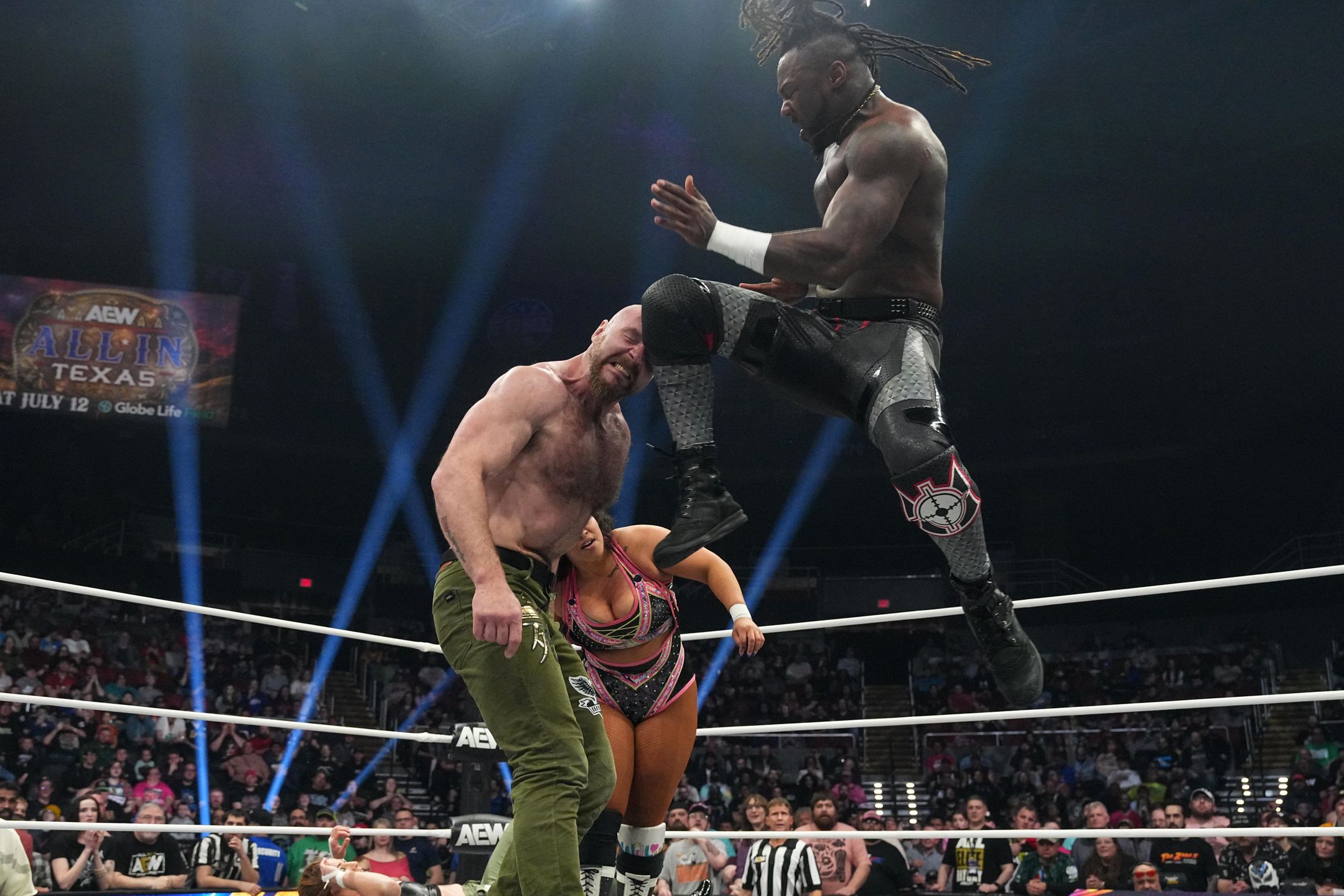 April 7, 2025 Observer Newsletter: AEW’s latest popularity test, a look at the WWE WrestleMania 41 build