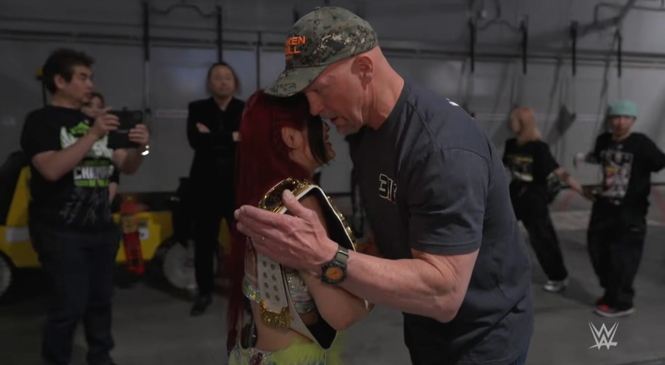 Steve Austin congratulates IYO SKY: That WrestleMania match was ‘killer’