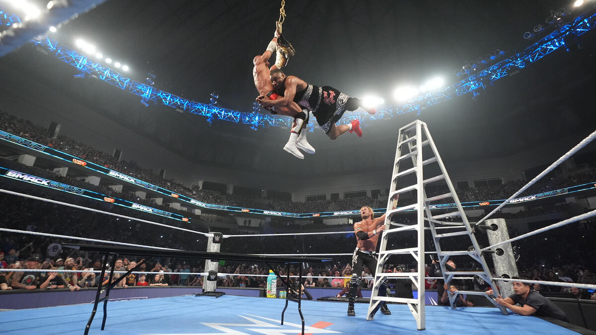 WWE SmackDown ratings down against tough sports competition