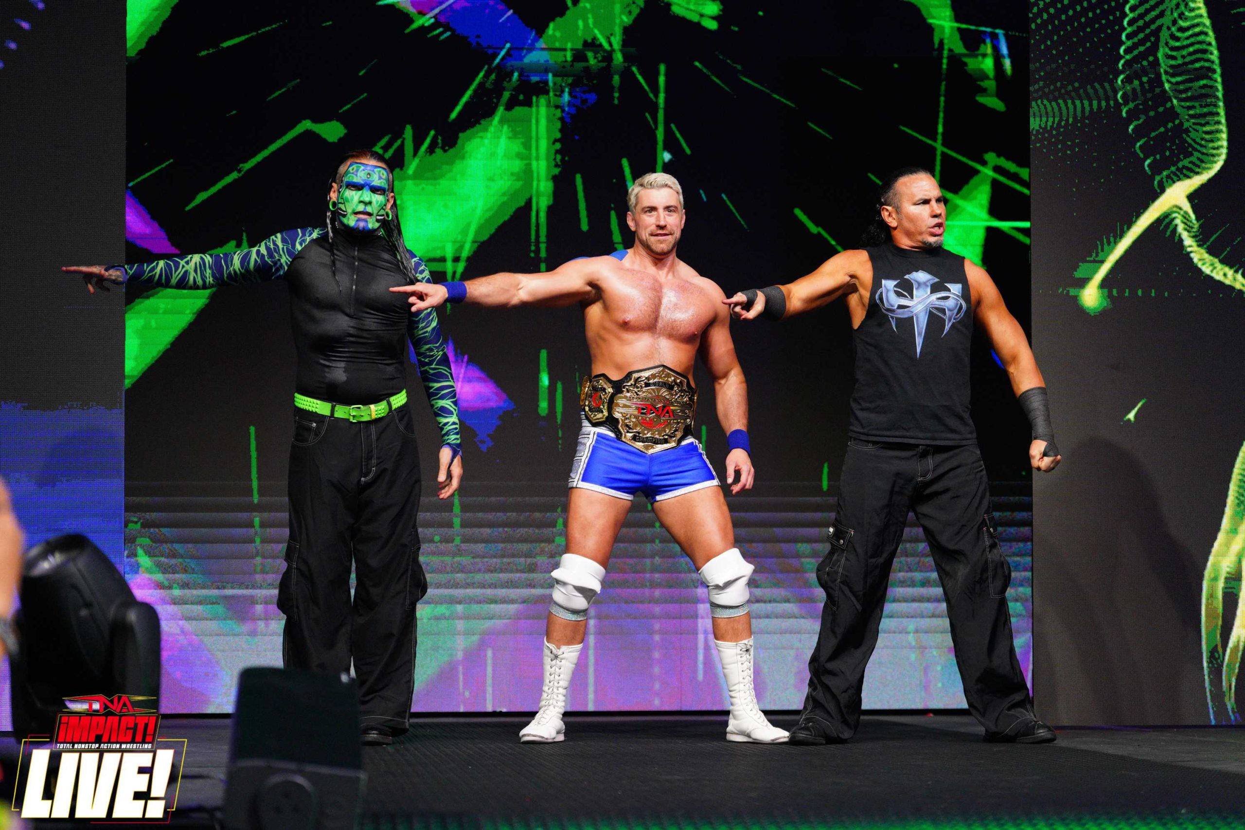 The Hardys and Joe Hendry expected at AAA Triplemania Regia