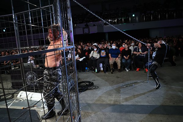 NJPW Wrestling Dontaku night one notes: Bullet Club Dogpound Cage match headlines