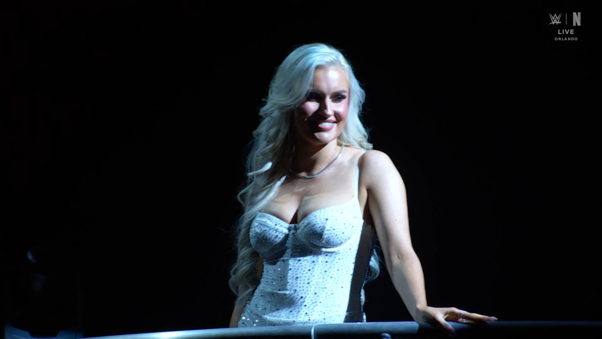 Mariah May makes surprise debut on WWE NXT