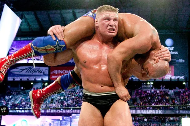 October 29, 2007 Observer Newsletter: Syfy renews ECW, Brock Lesnar signs with UFC