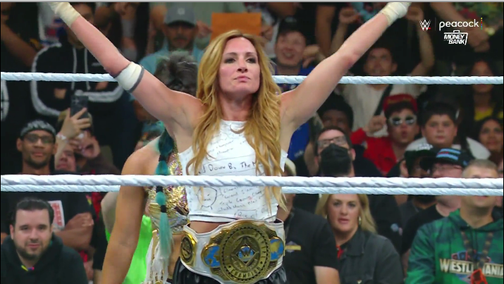 B&V: Money in the Bank, AAA/WWE Worlds Collide!