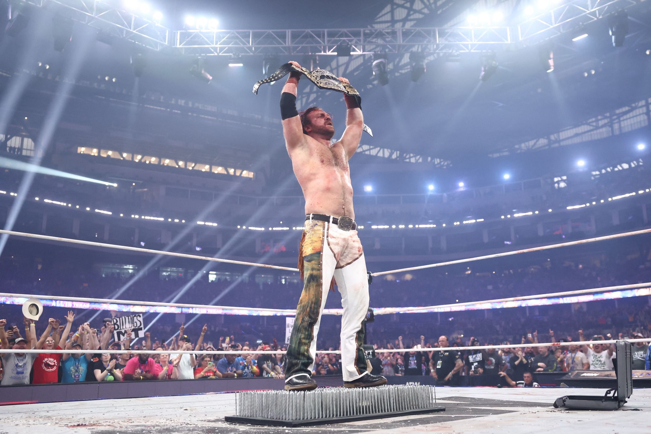 Wrestling Weekly: AEW All Out & WWE Wrestlepalooza predictions