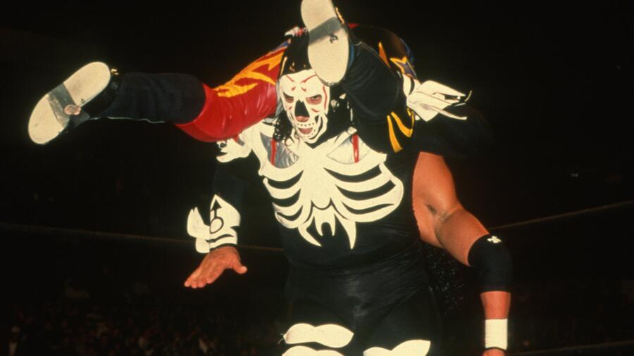 Original La Parka responds to WWE using his render for upcoming Worlds Collide show