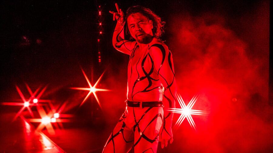 Shinsuke Nakamura gives shoutout to Hiroshi Tanahashi at WWE house show