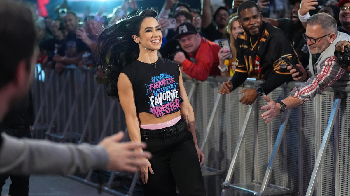 AJ Lee shares tribute to late dog Larry: ‘Half my heart is gone’