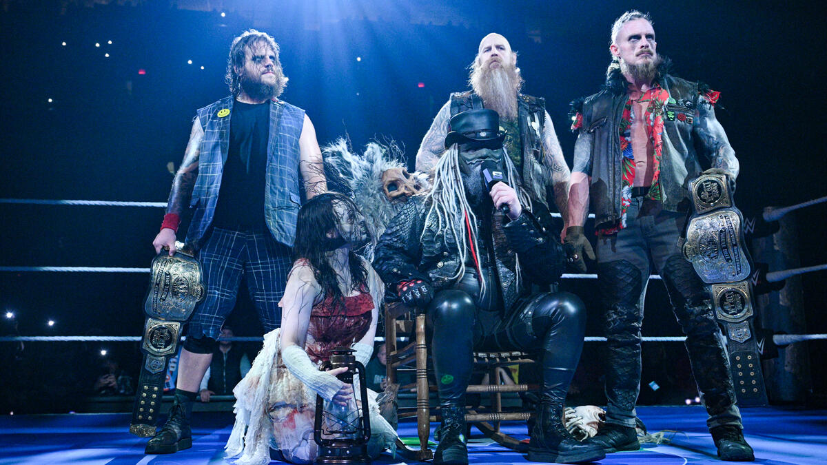 Wyatt Sicks issue WWE Tag Team title challenge