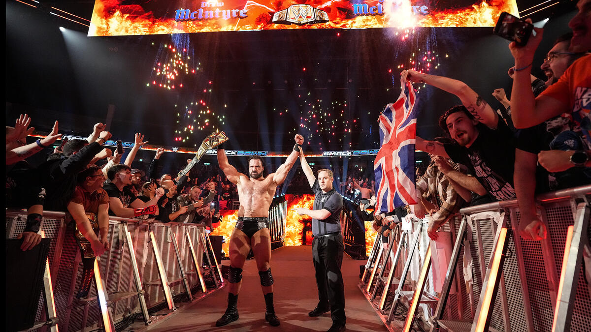 WWE posts video of Drew McIntyre arriving in Glasgow as champion