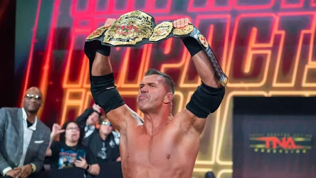 Frankie Kazarian reveals he’s been wrestling with surgically repaired hand