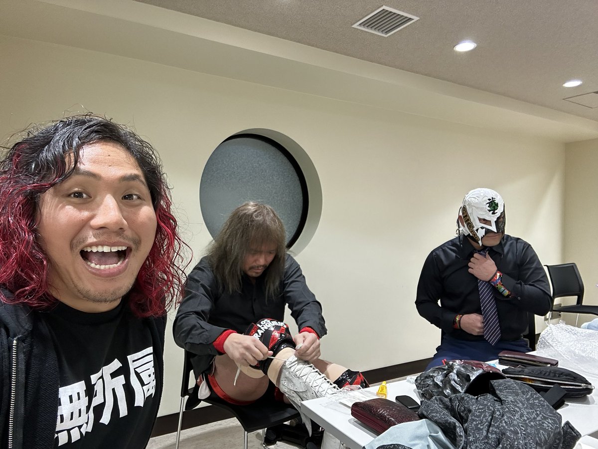 Tetsuya Naito reacts to Hiromu Takahashi leaving NJPW