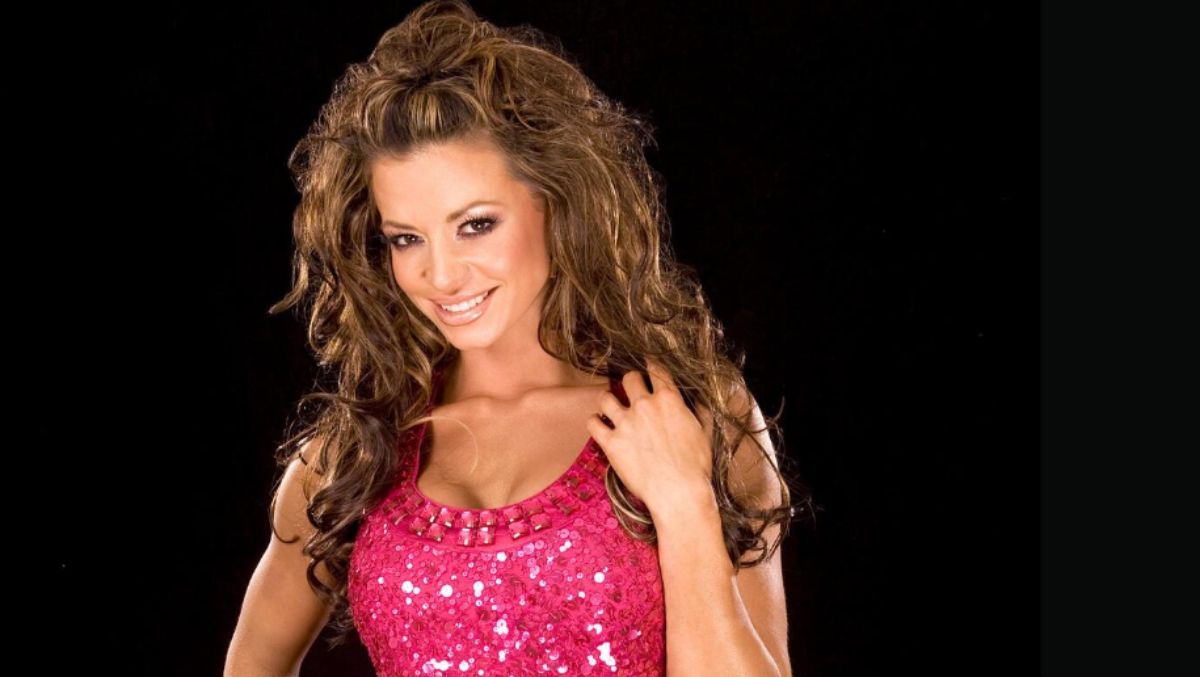 Candice Michelle reflects on scary WWE broken collarbone injury