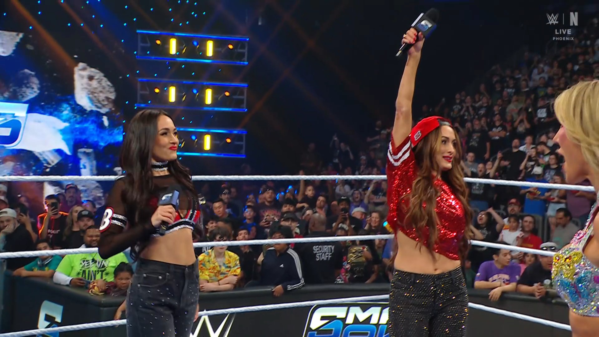 The Bella Twins return to TV on WWE SmackDown