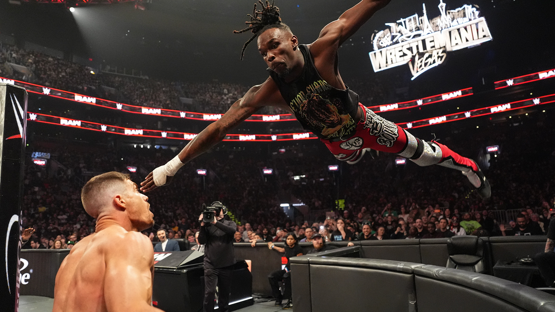 Je'Von Evans | WWE