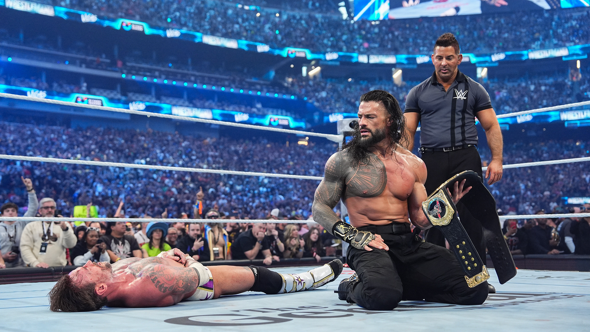 Roman Reigns | WWE