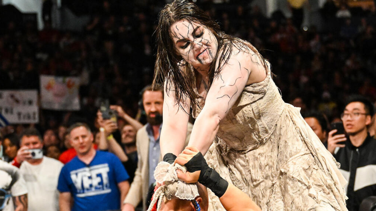 Nikki Storm extends support for released TNA wrestler