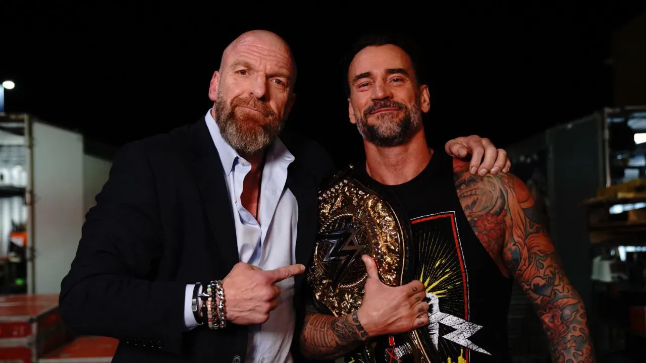 FREE WOL! Medical issues, fan calls 911 on Punk, Strowman show, Mania 2028, more!