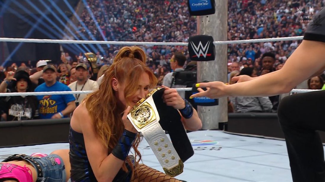 Becky Lynch wins Women’s Intercontinental title at WWE WrestleMania 42