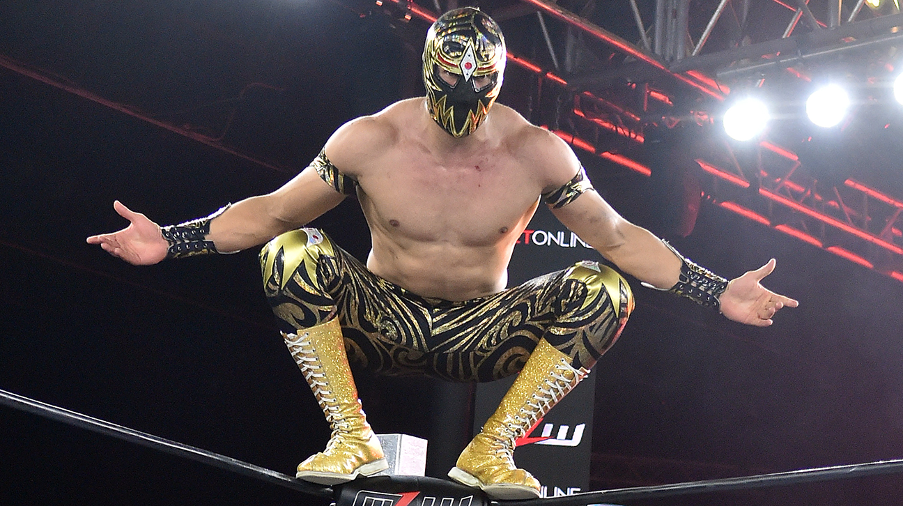 Mascara Dorada says getting AEW contract was ‘huge surprise’
