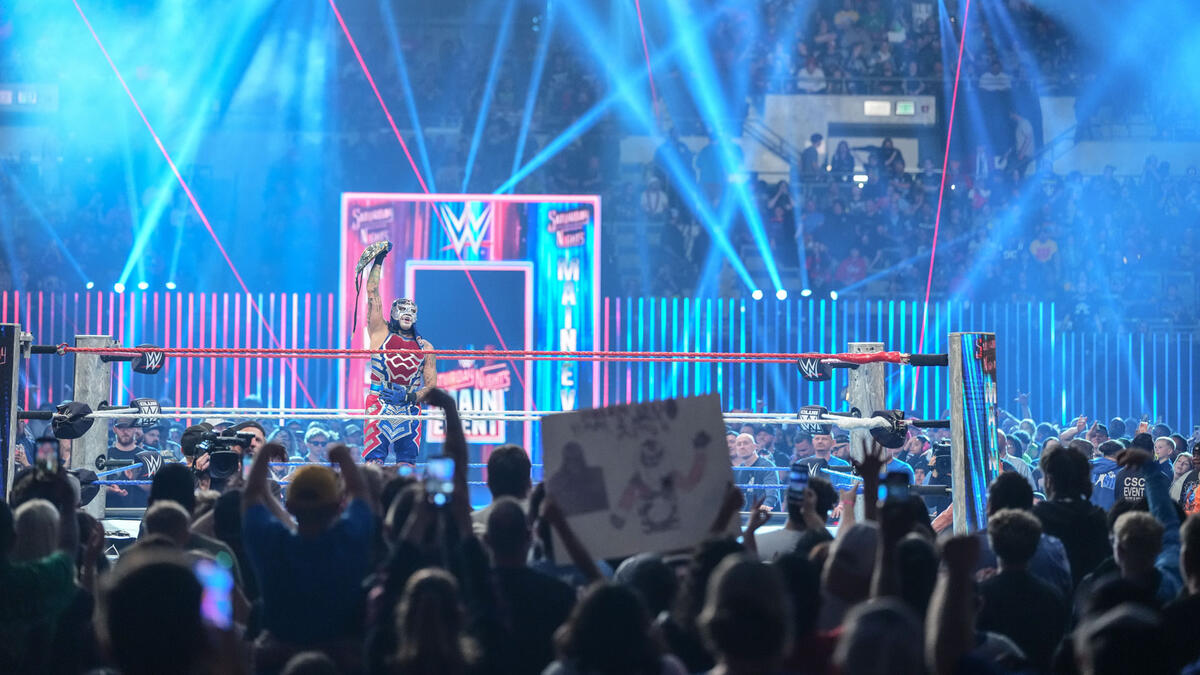 For subscribers: Bryan Alvarez’s WWE Saturday Night’s Main Event report