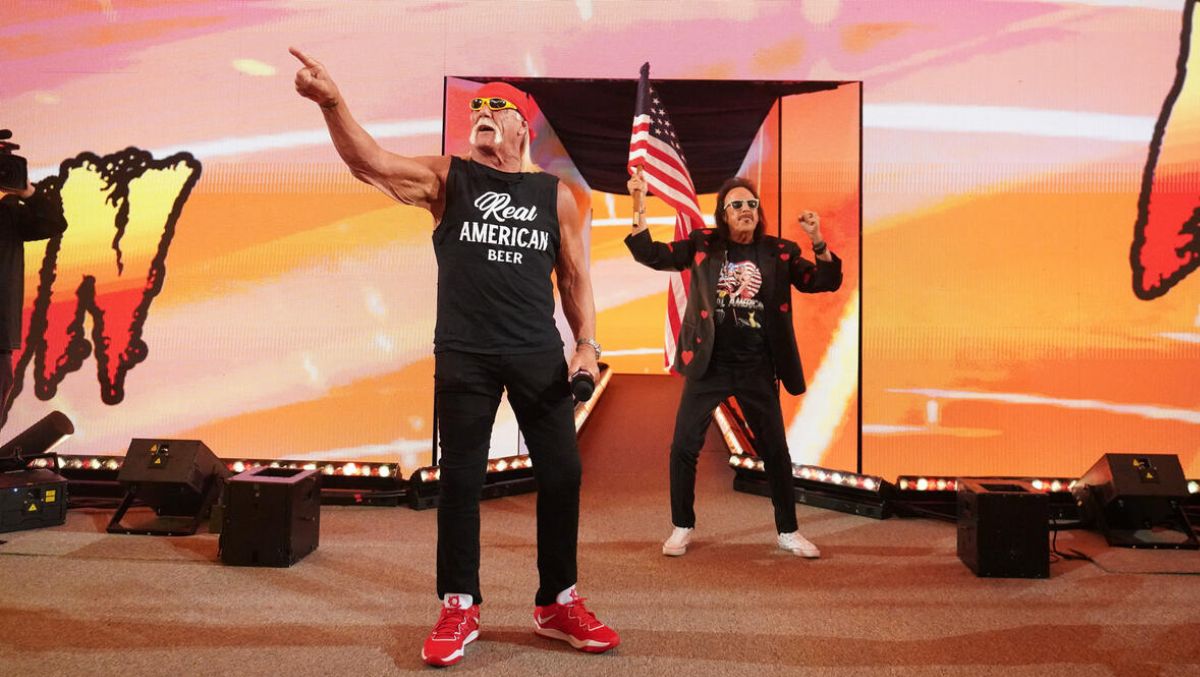 Jimmy Hart recalls Hulk Hogan’s reaction following WWE Raw on Netflix debut appearance