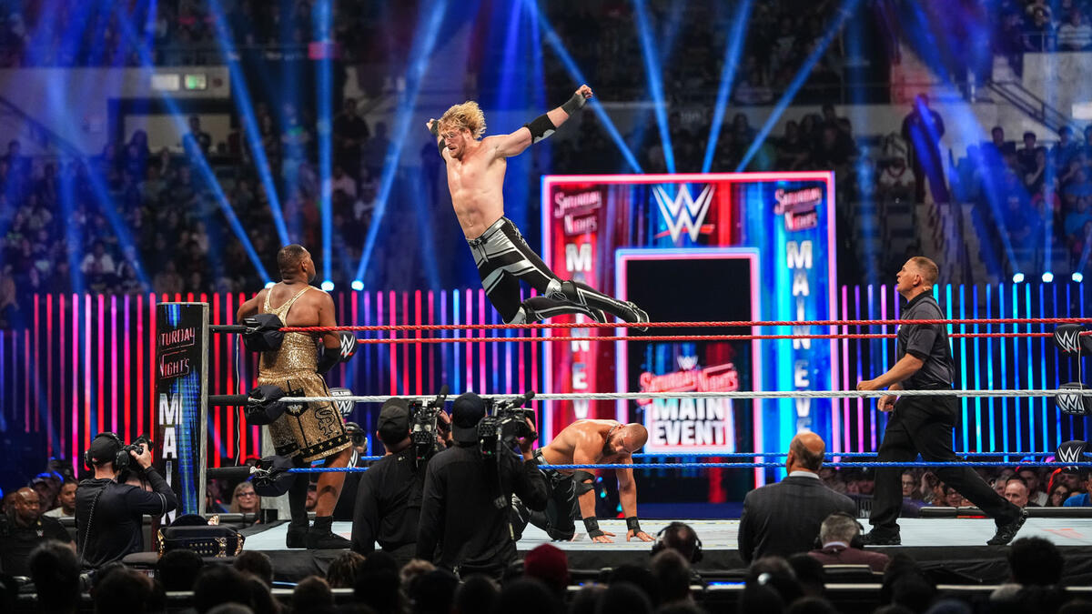 Logan Paul reacts to ‘horrible’ WWE triceps injury, feels he owes CM Punk apology