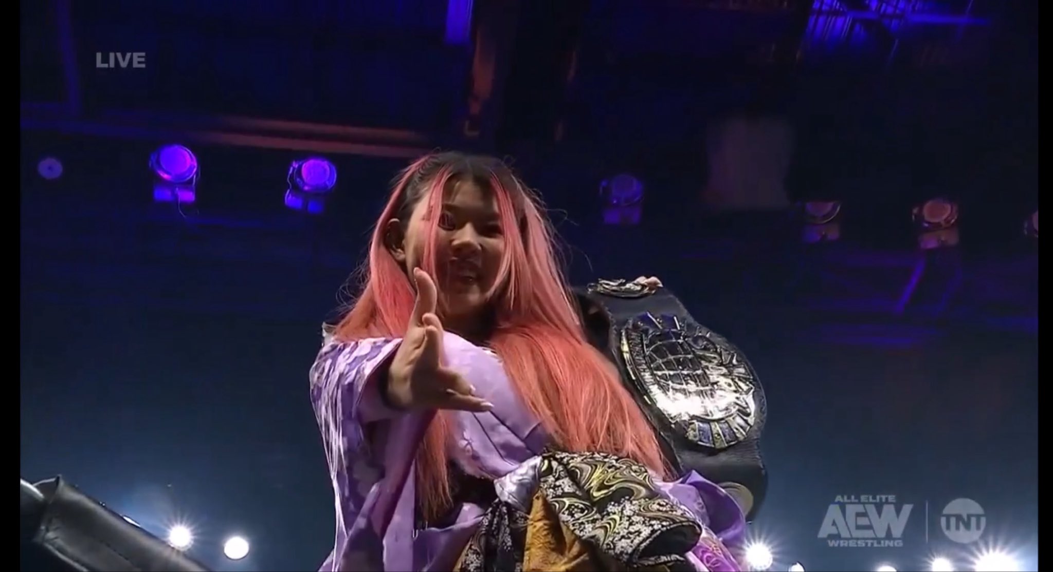 Hazuki appears on AEW Collision